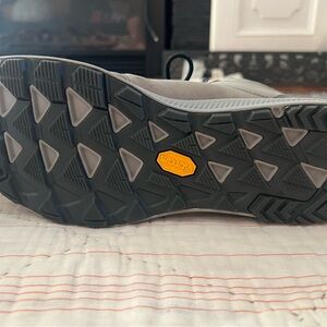Merrell woMen's Black and Gray Hiking boots